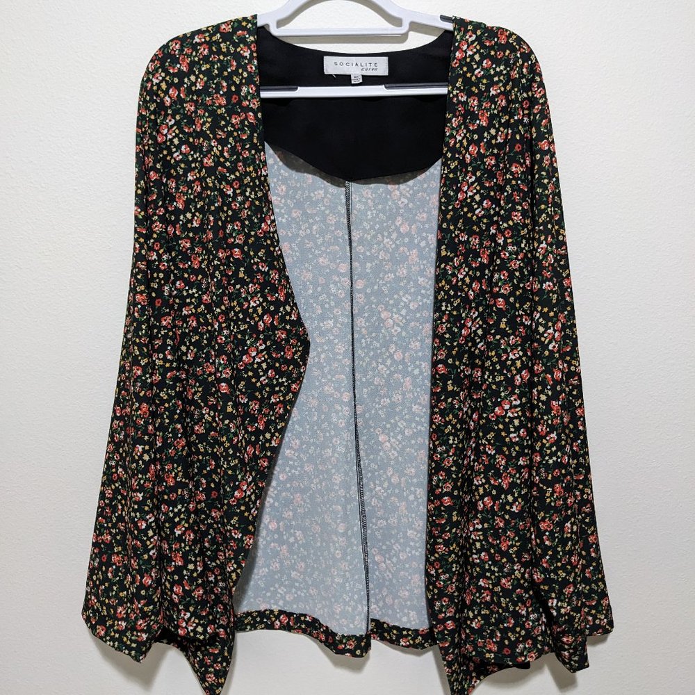 Socialite Curve 3x 24/26 Women's Plus-Sized Floral Lightweight Blazer